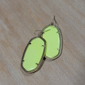 Kendra Scott Large Earrings - Neon Yellow